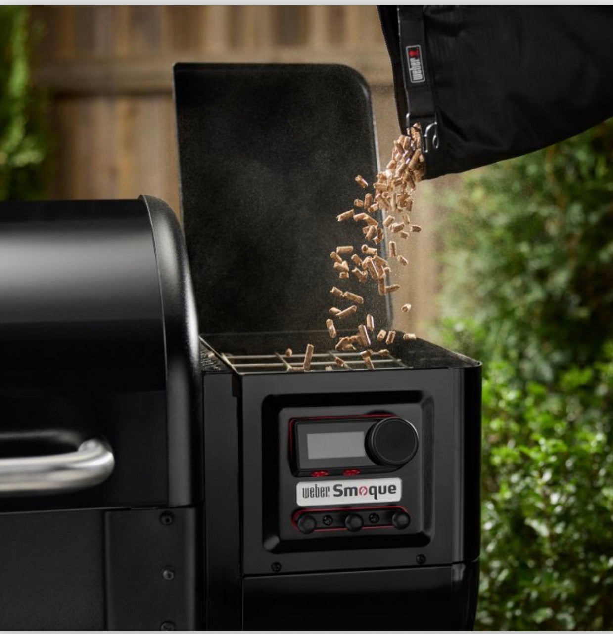 WEBER HOLZPELLETGRILL SMOQUE